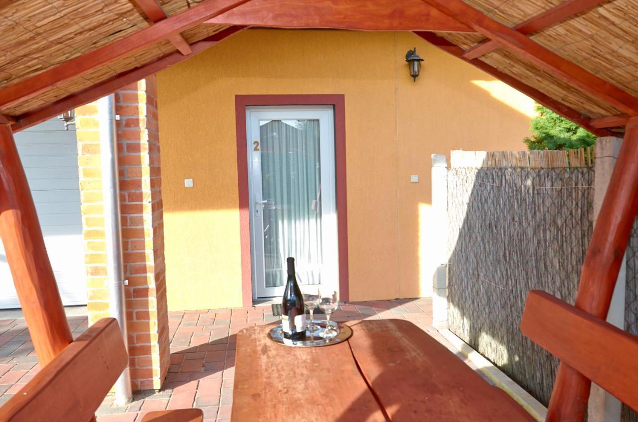Homokháti Apartman Mórahalom Exterior foto